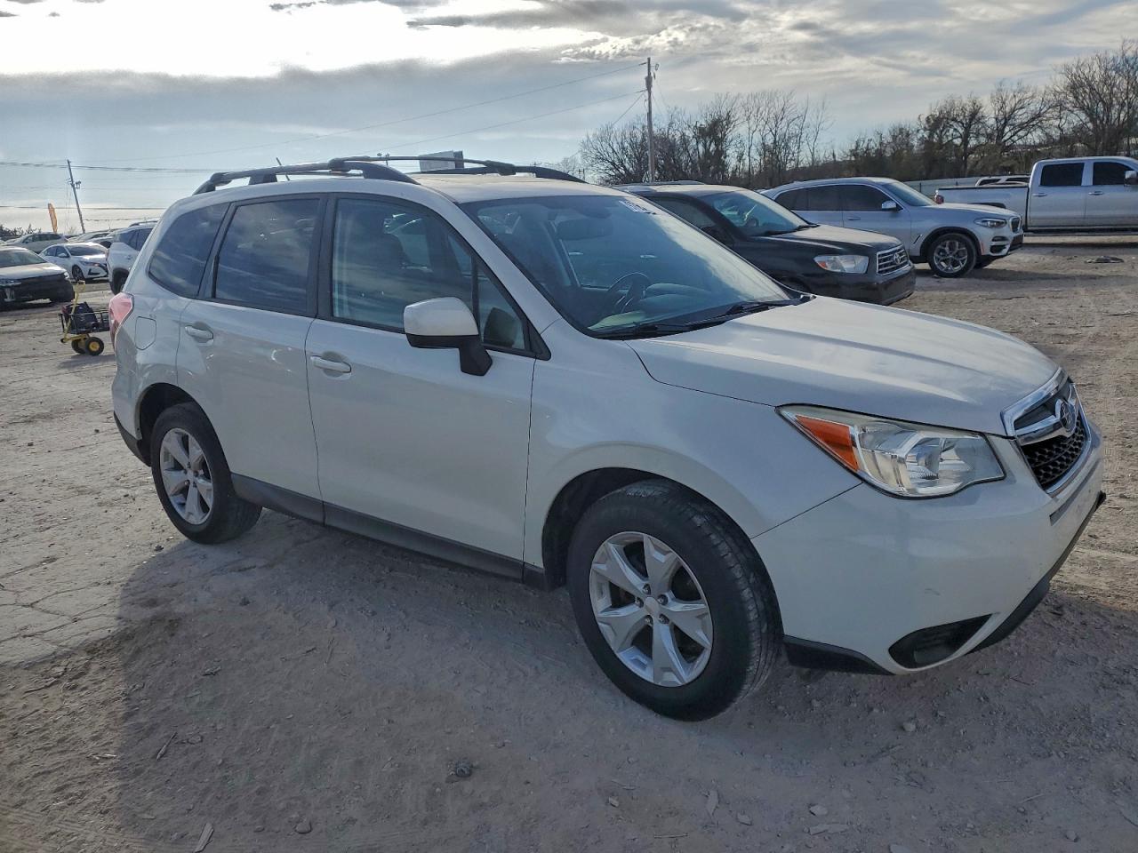 2015 SUBARU FORESTER 2.5I PREMIUM photo 4