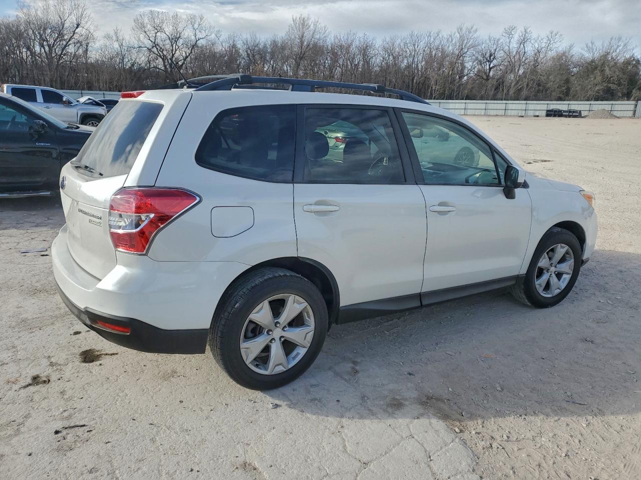2015 SUBARU FORESTER 2.5I PREMIUM photo 3