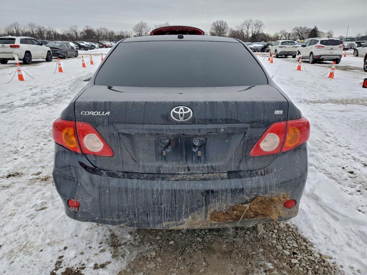 2009 TOYOTA COROLLA photo 11