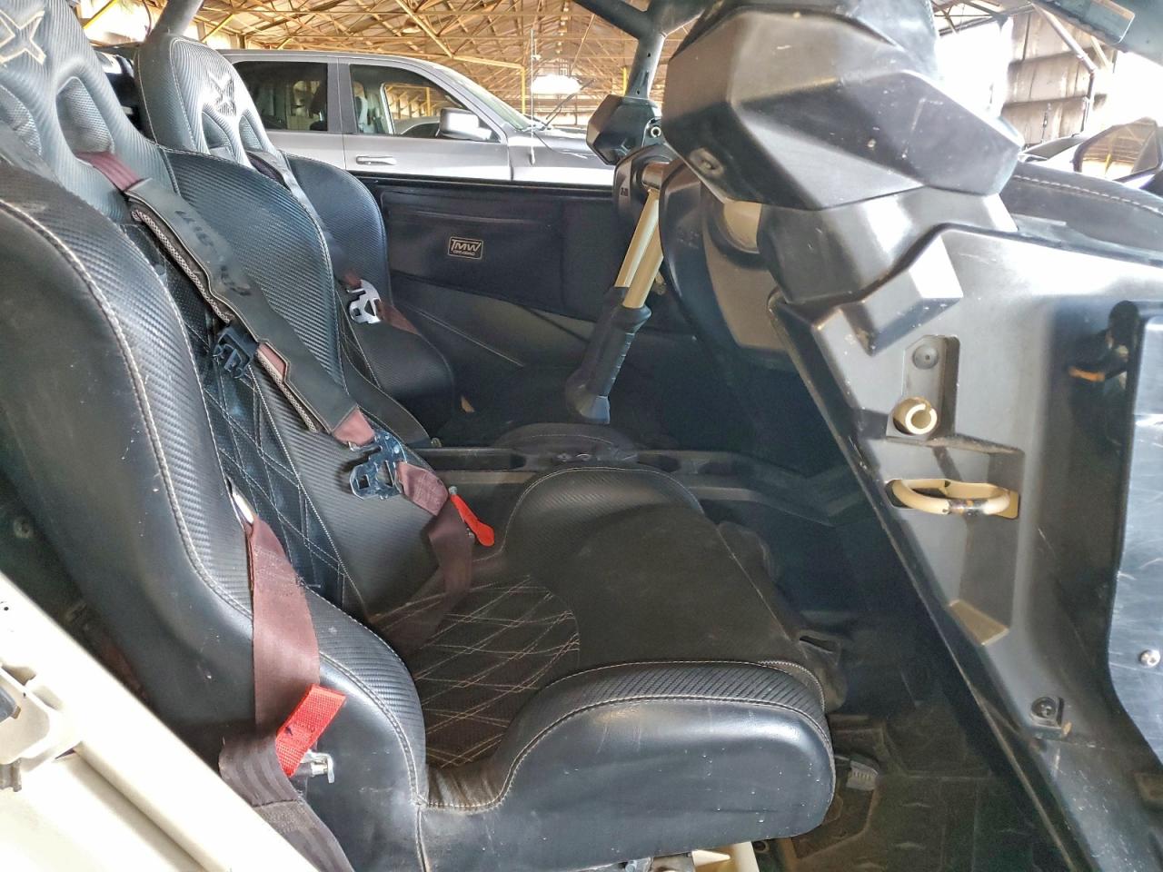 2021 CAN-AM MAVERICK X3 UTILITY VEHICLE photo 6