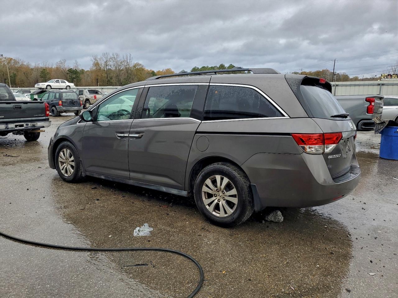 2014 HONDA ODYSSEY EX photo 2
