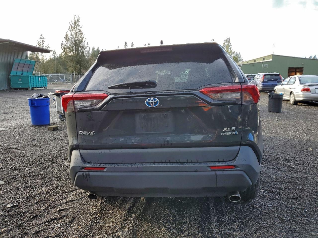 2021 TOYOTA RAV4 XLE photo 11
