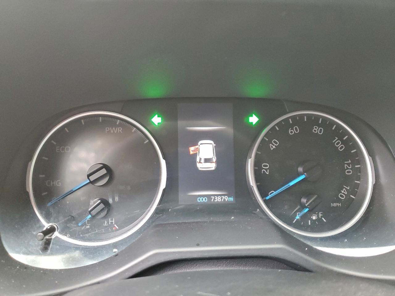 2021 TOYOTA RAV4 XLE photo 17