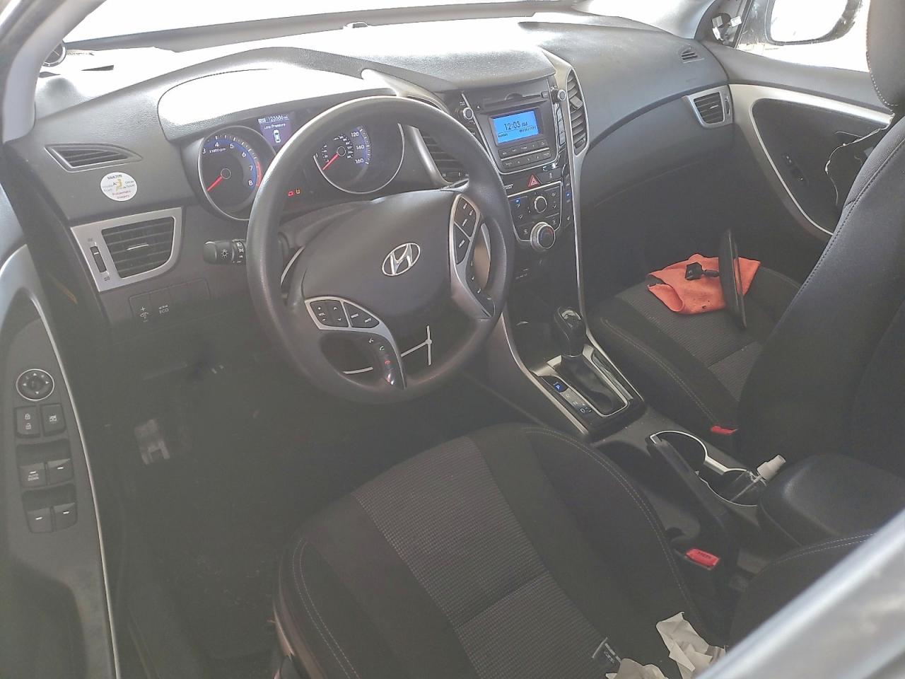 2016 HYUNDAI ELANTRA GT photo 15