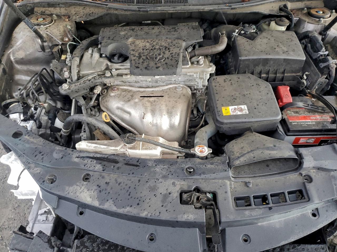 2017 TOYOTA CAMRY LE photo 11