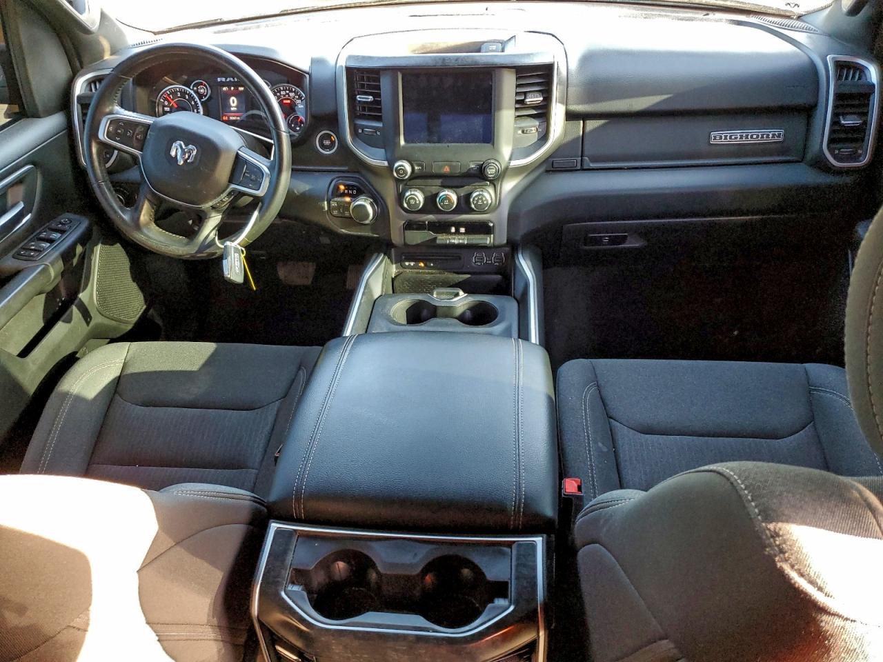 2019 RAM 1500 BIG HORN/LONE STAR photo 15