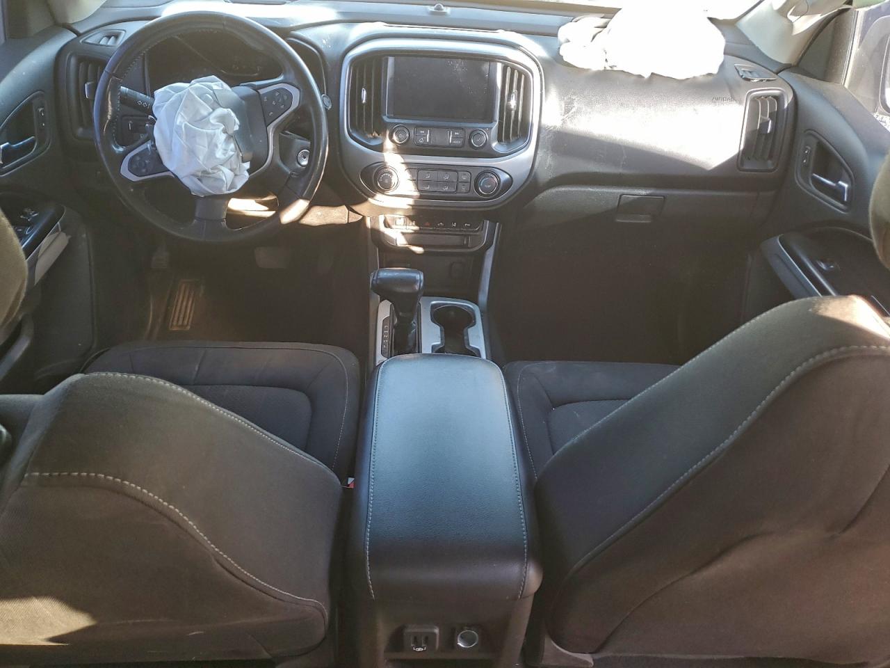 2019 CHEVROLET COLORADO LT photo 15