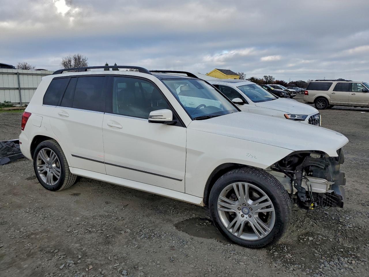 2014 MERCEDES-BENZ GLK 350 4MATIC photo 4