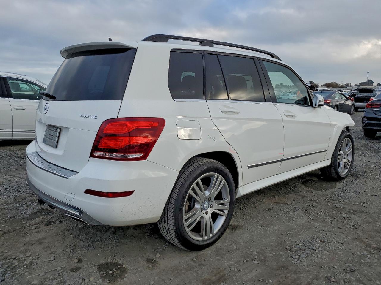 2014 MERCEDES-BENZ GLK 350 4MATIC photo 3
