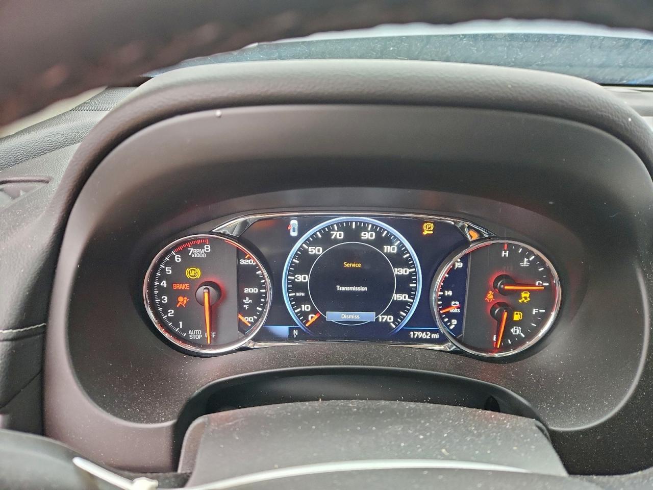 2024 GMC TERRAIN DENALI photo 9