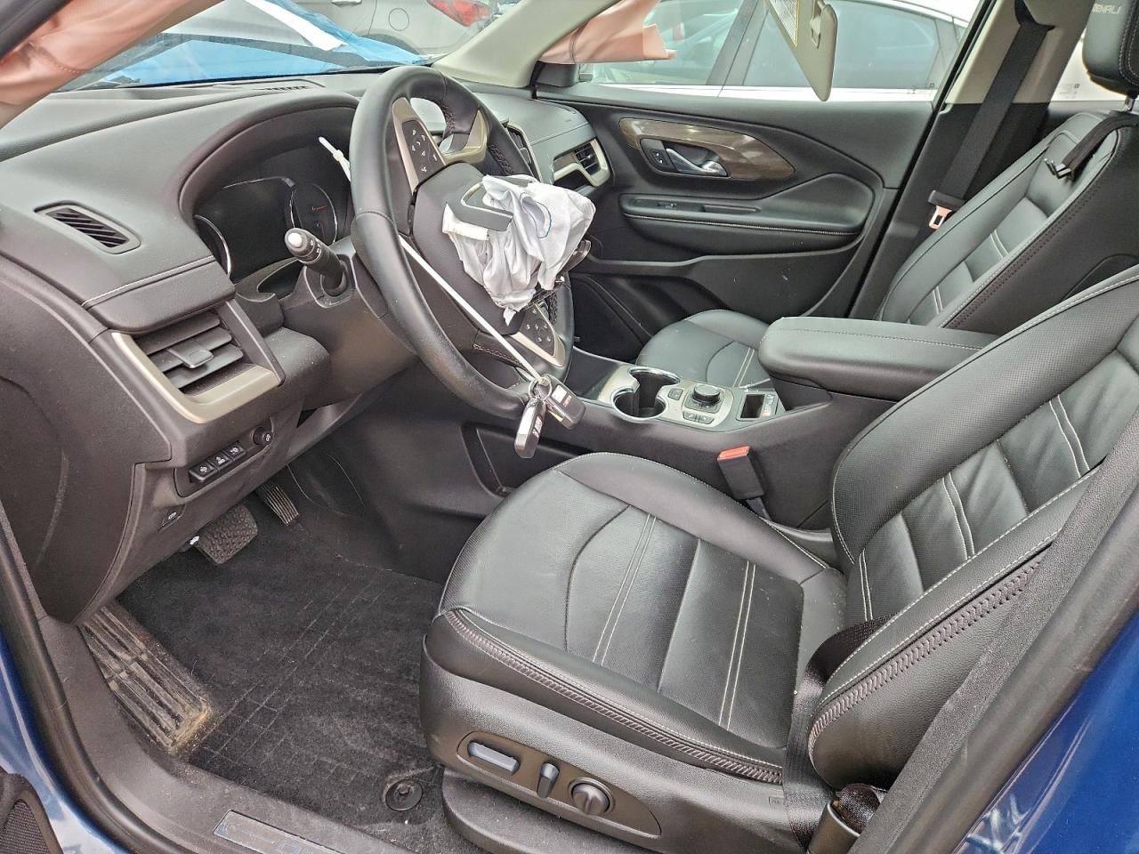 2024 GMC TERRAIN DENALI photo 7
