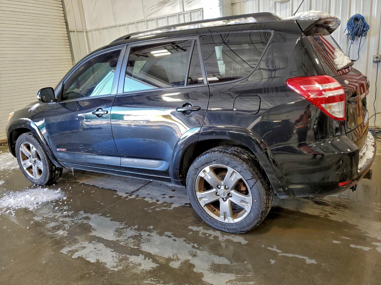 2012 TOYOTA RAV4 SPORT photo 2
