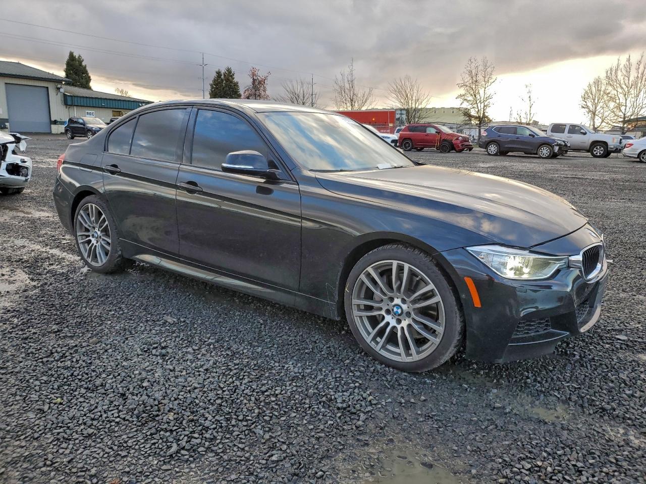 2013 BMW 335 XI photo 4