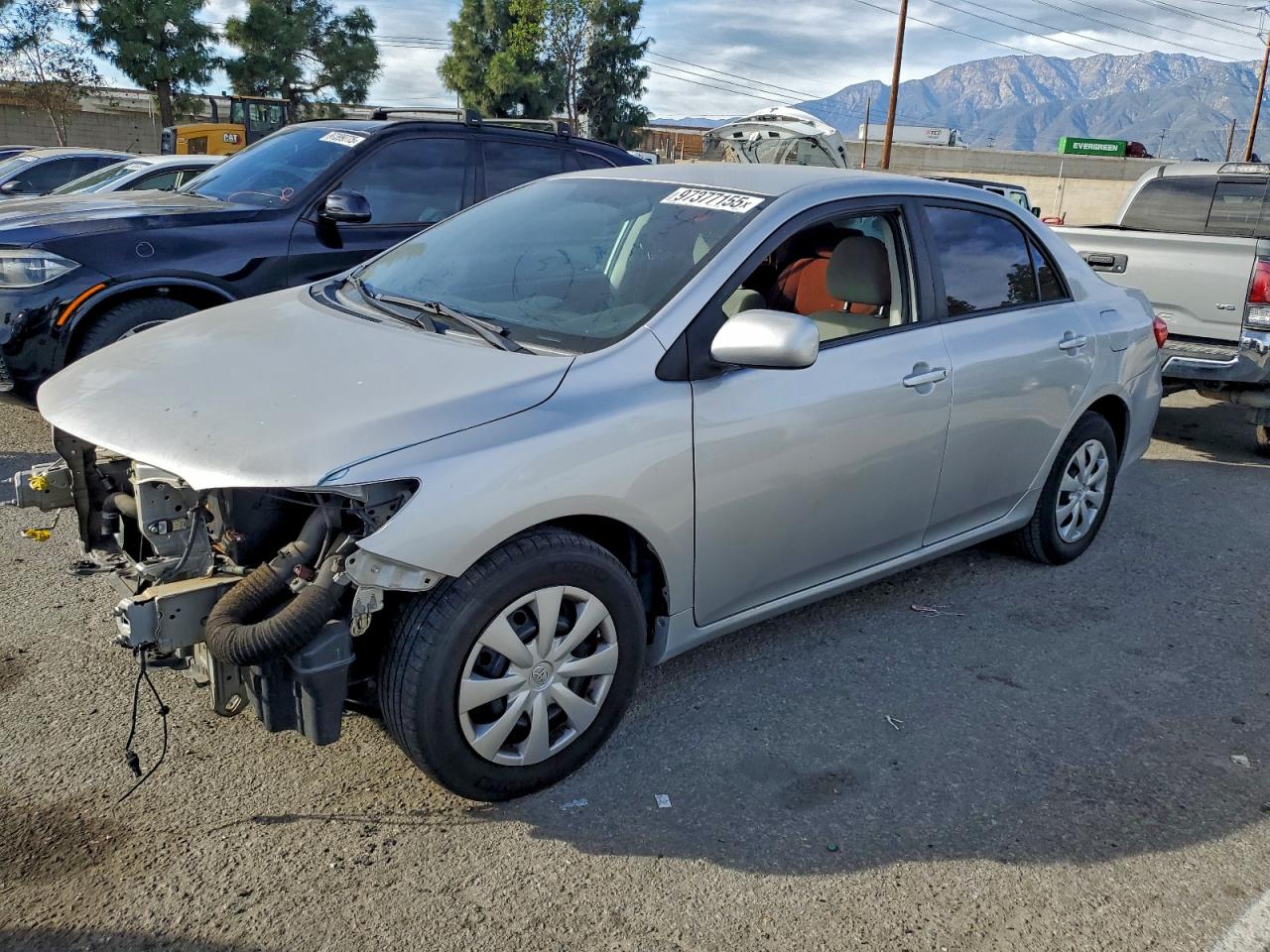 2013 TOYOTA COROLLA