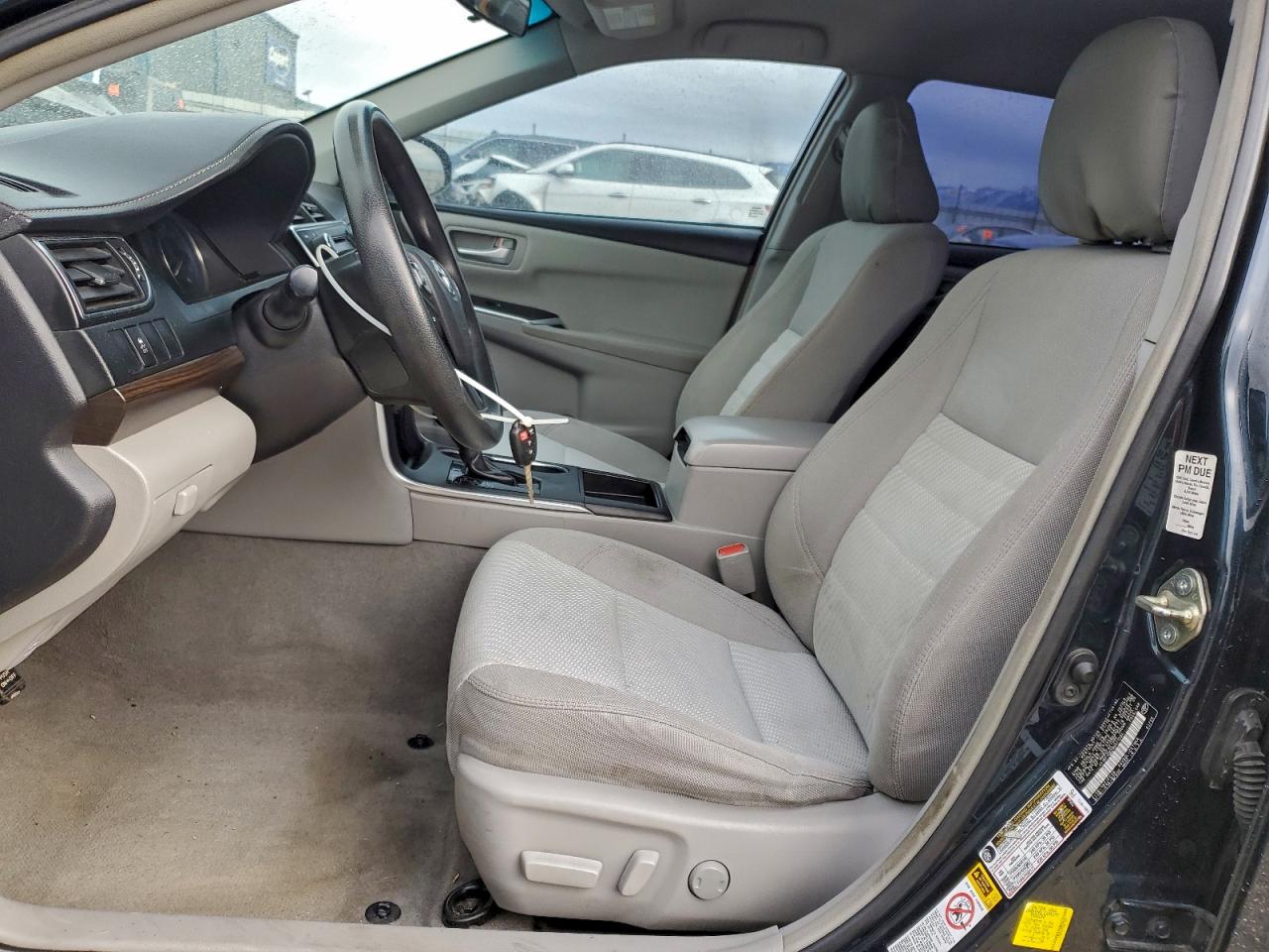 2016 TOYOTA CAMRY LE photo 7