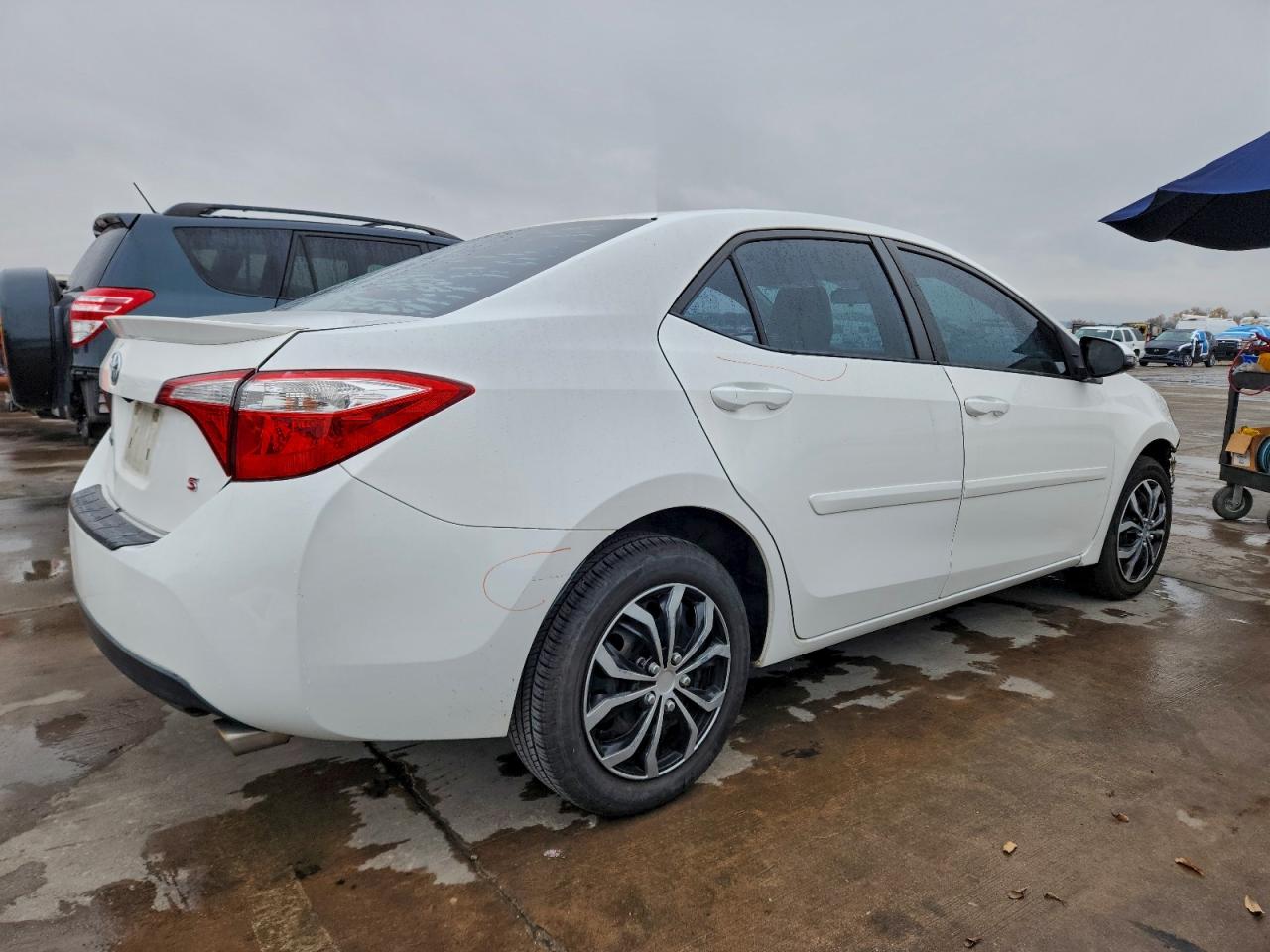2016 TOYOTA COROLLA L photo 3