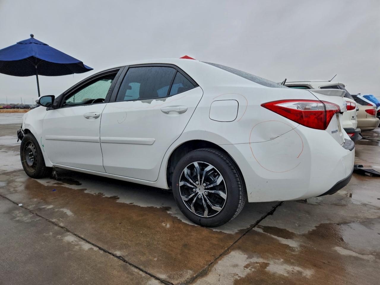 2016 TOYOTA COROLLA L photo 2