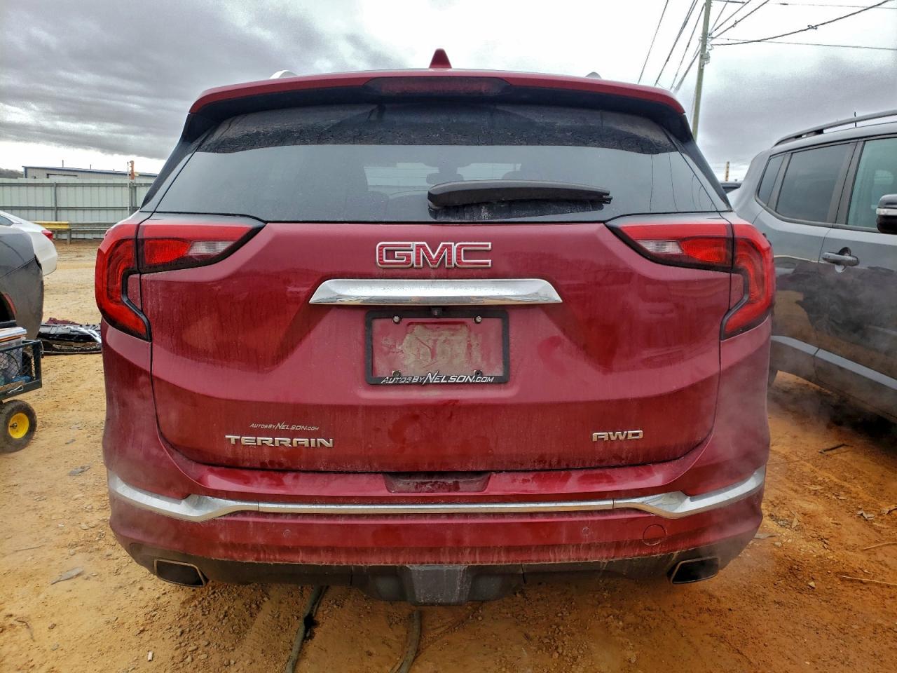 2018 GMC TERRAIN DENALI photo 11