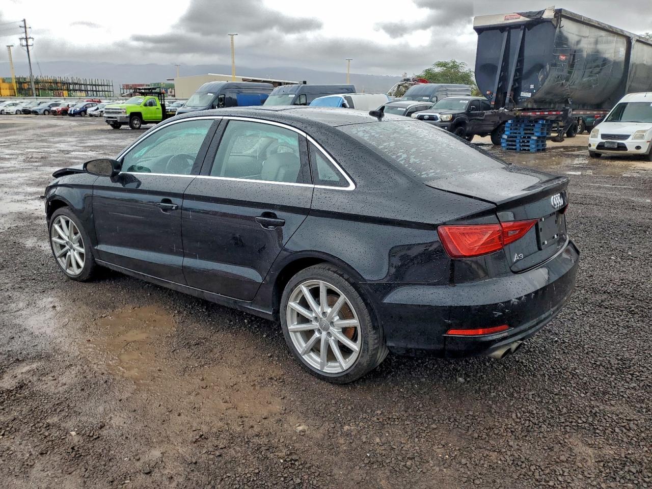 2015 AUDI A3 PREMIUM photo 2