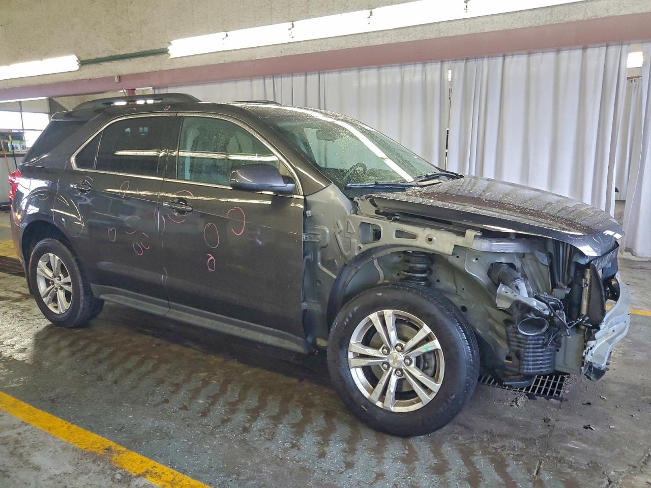 2015 CHEVROLET EQUINOX LT photo 4