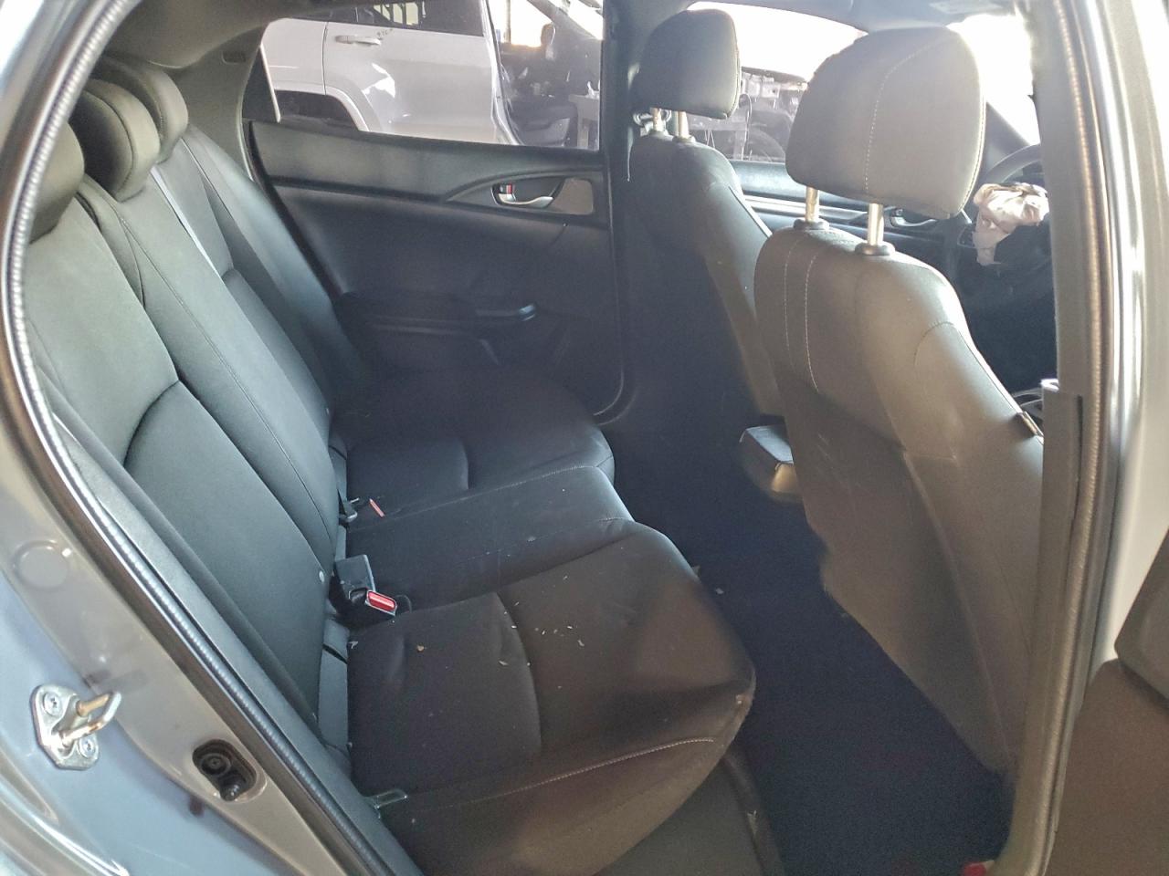 2017 HONDA CIVIC LX photo 10