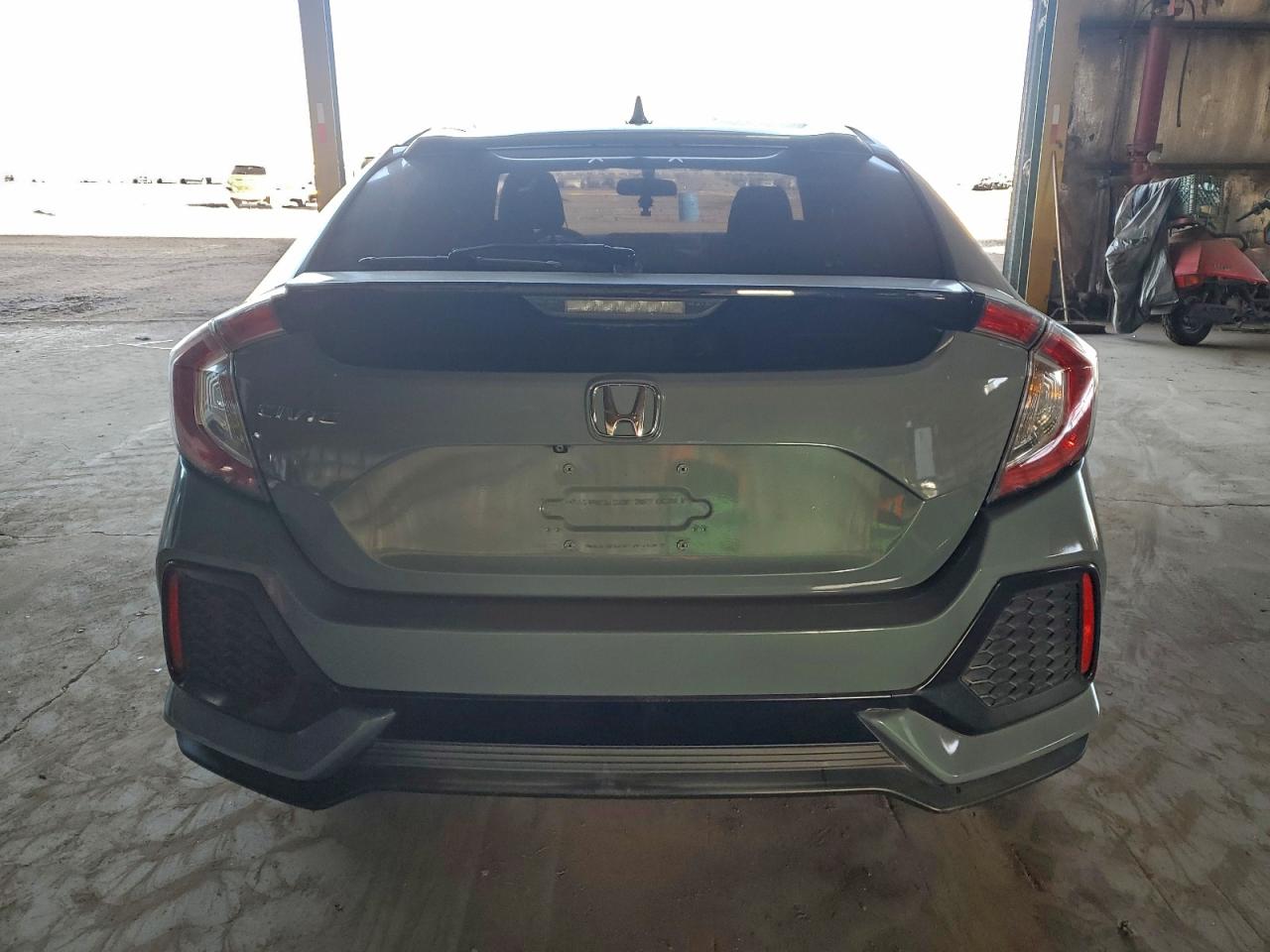 2017 HONDA CIVIC LX photo 6
