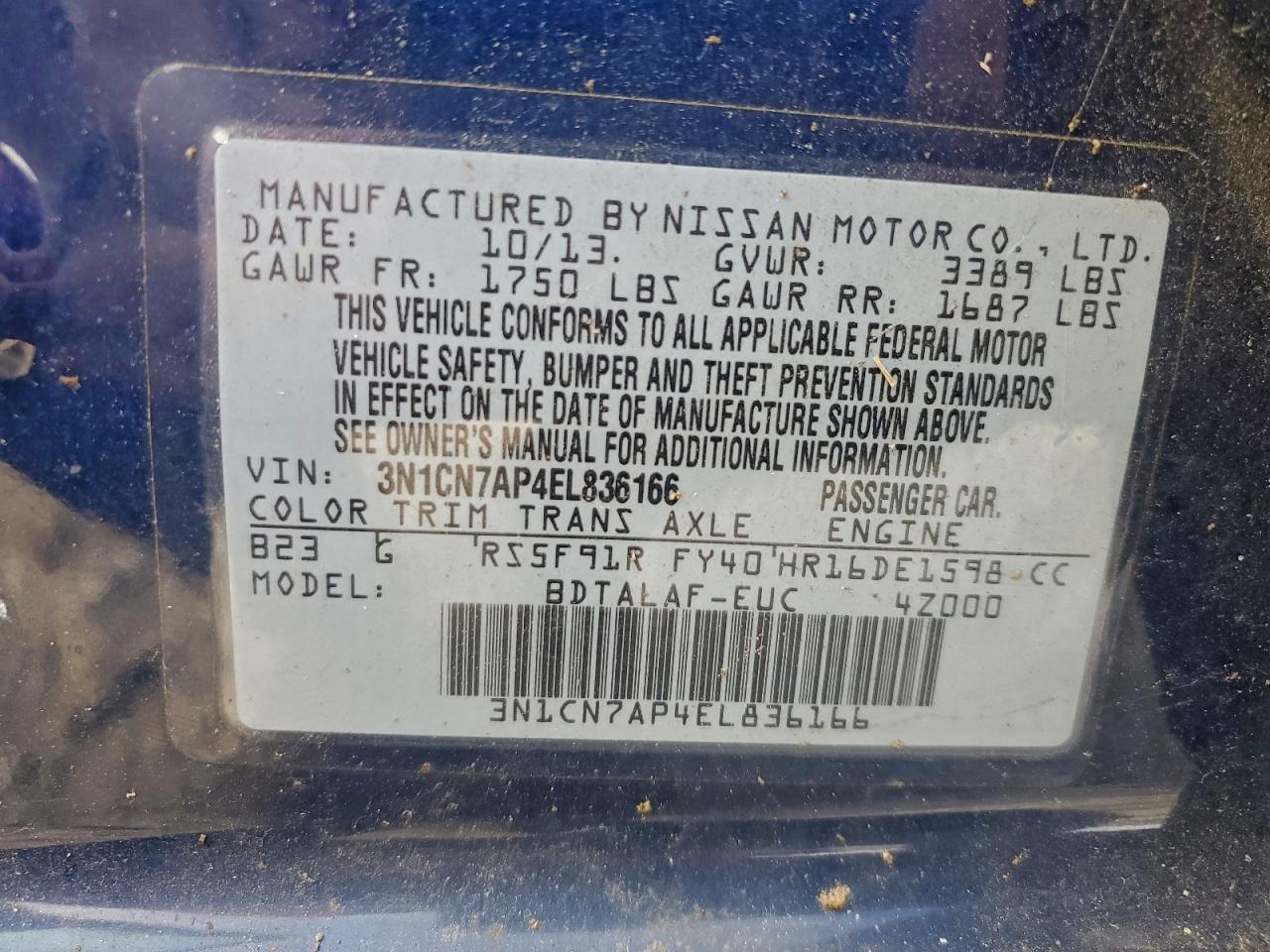 2014 NISSAN VERSA S photo 12