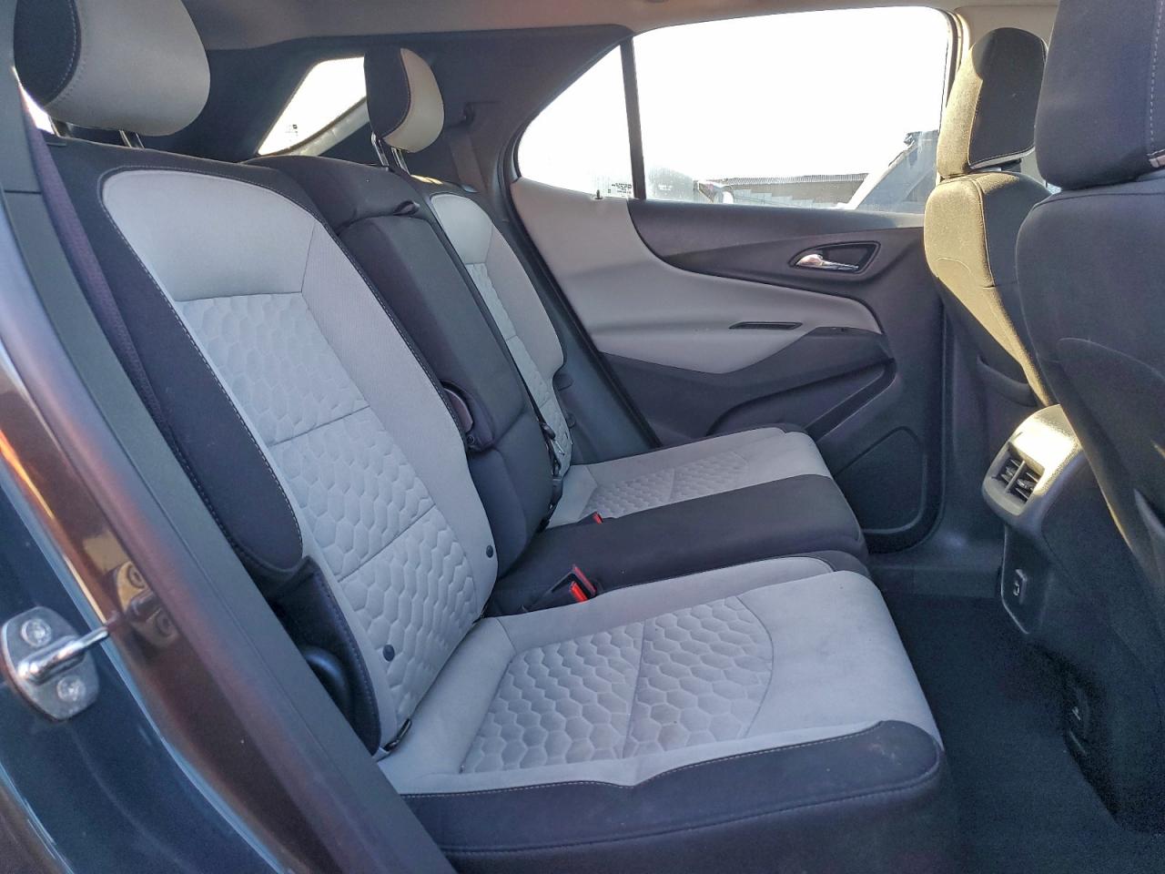 2019 CHEVROLET EQUINOX LT photo 11