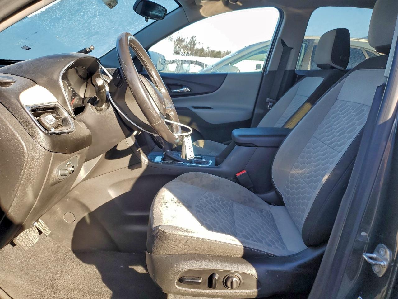 2019 CHEVROLET EQUINOX LT photo 7