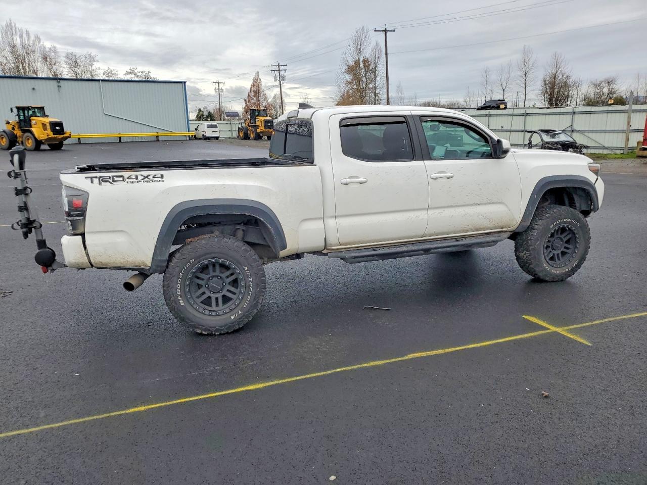 2019 TOYOTA TACOMA photo 7