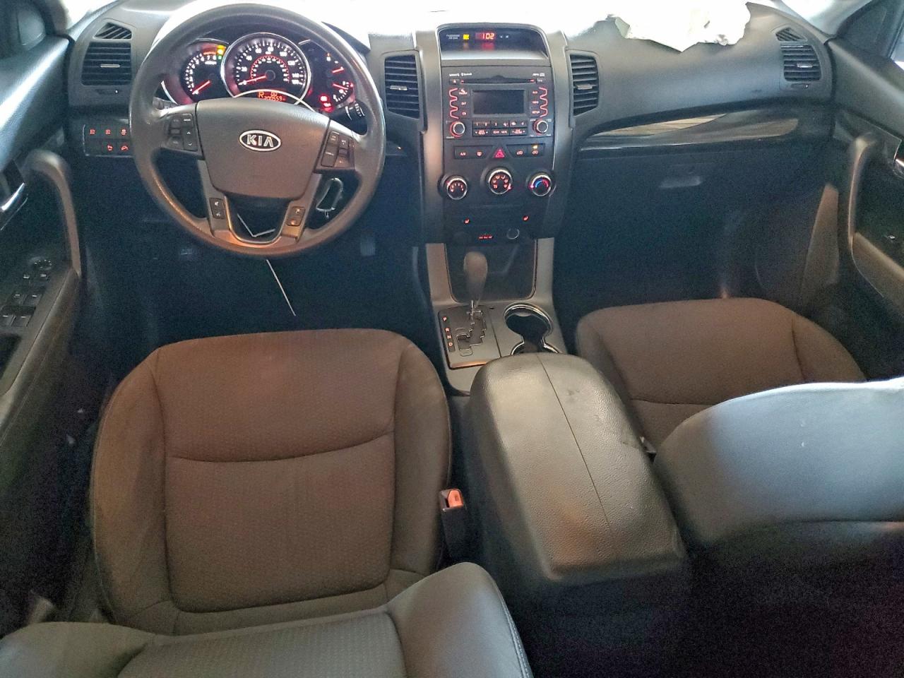 2011 KIA SORENTO BASE photo 8