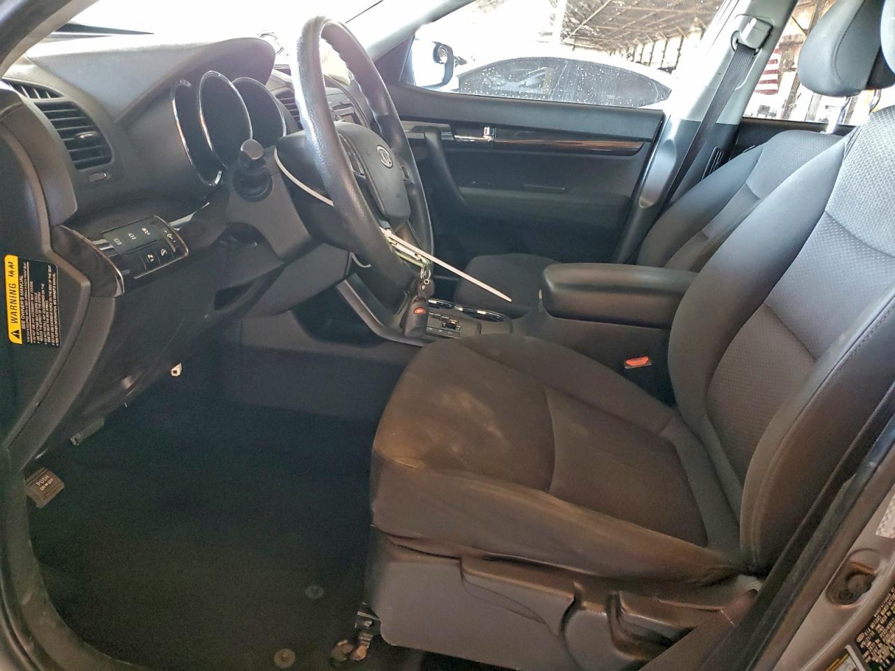 2011 KIA SORENTO BASE photo 7