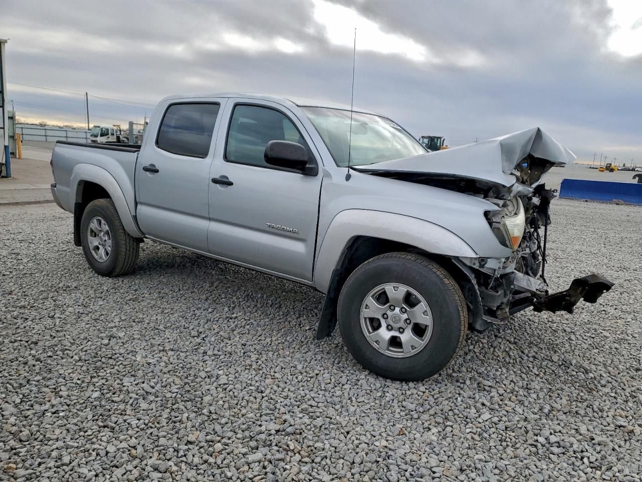 2009 TOYOTA TACOMA DOUBLE CAB photo 4