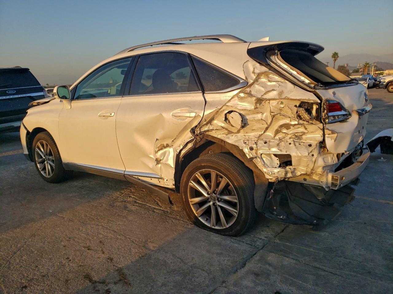 2015 LEXUS RX 350 photo 2