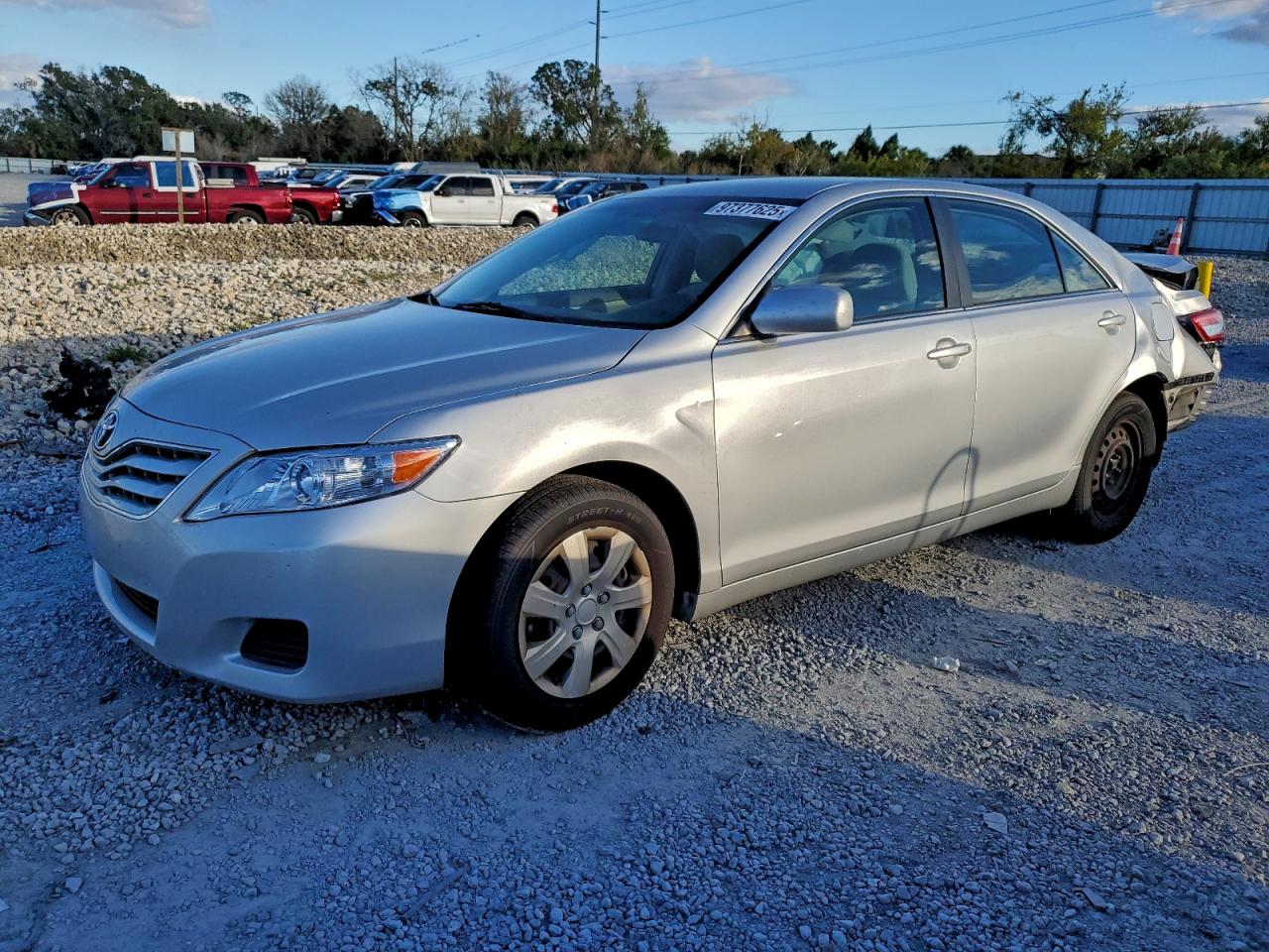 2010 TOYOTA CAMRY
