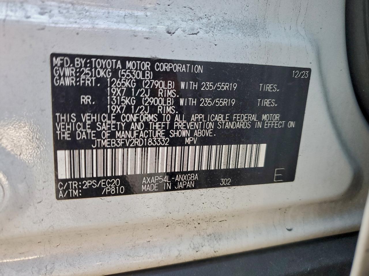 2024 TOYOTA RAV4 PRIME XSE photo 13