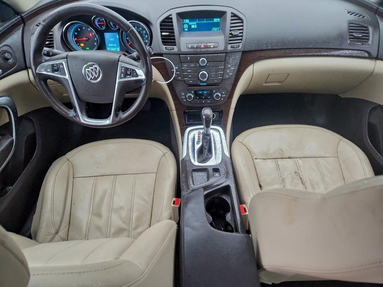 2011 BUICK REGAL CXL photo 15