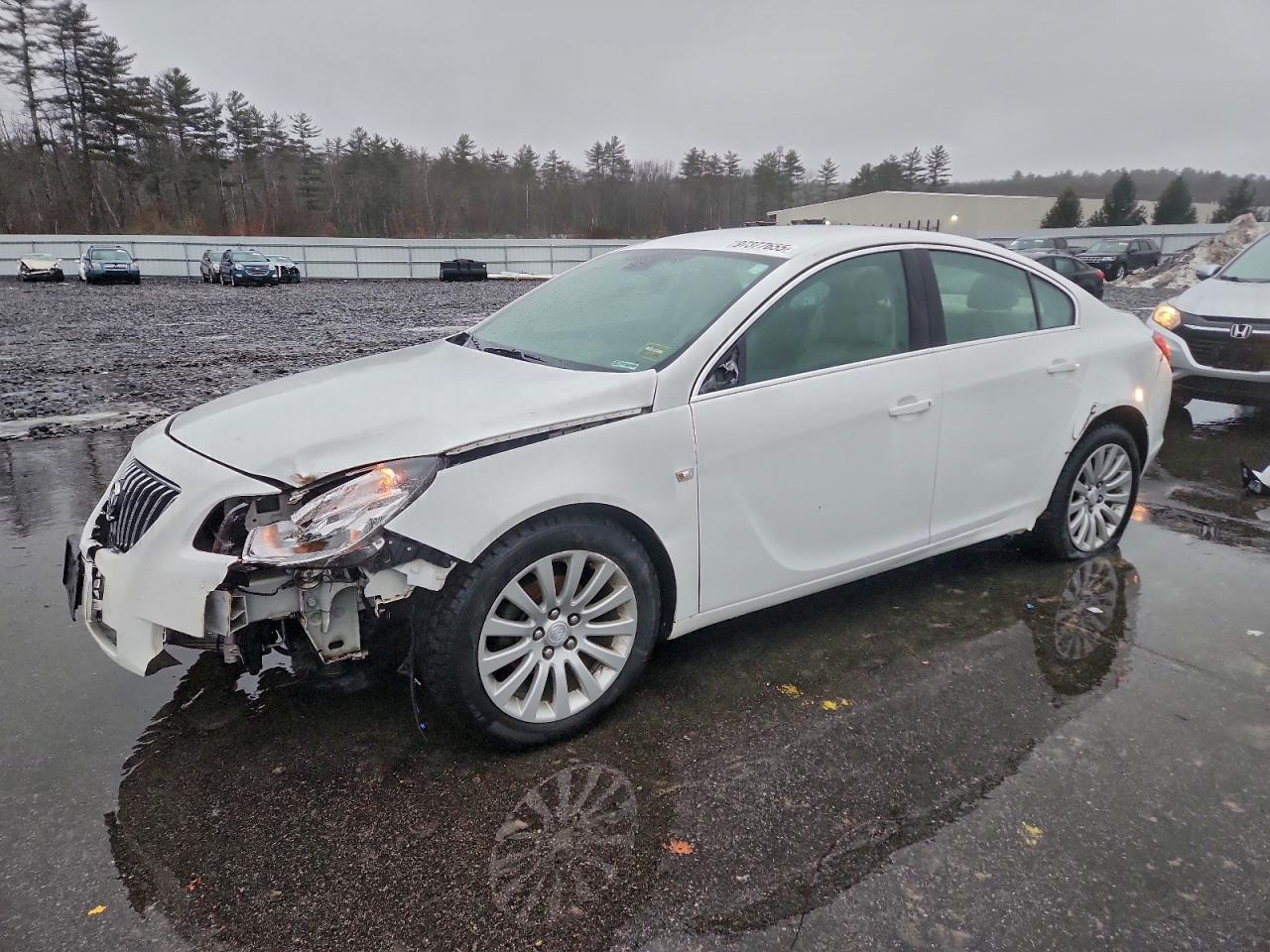 2011 BUICK REGAL