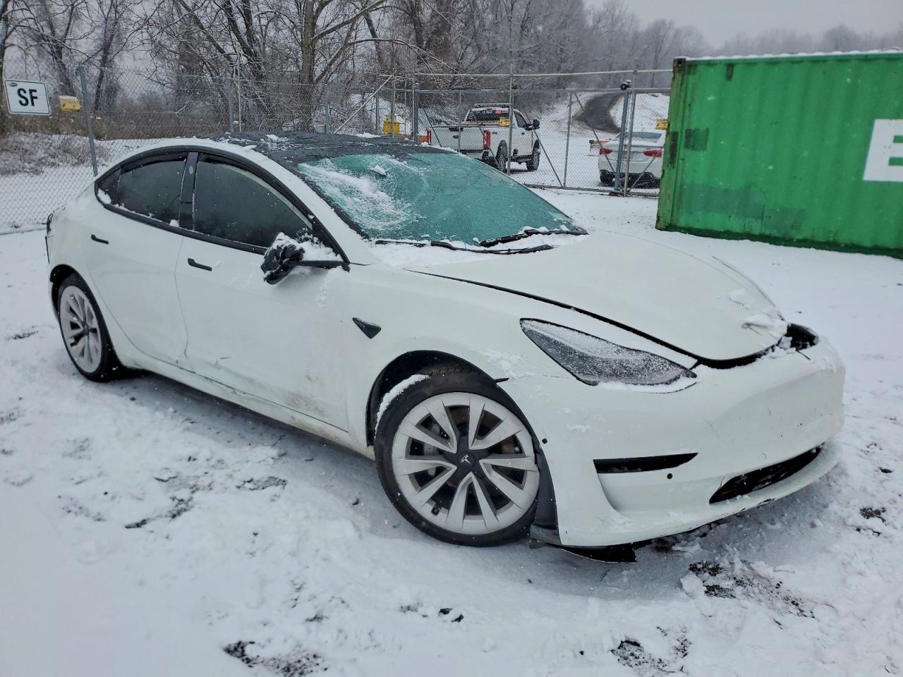 2021 TESLA MODEL 3 photo 4