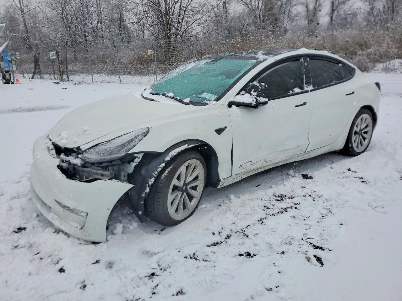 2021 TESLA MODEL 3