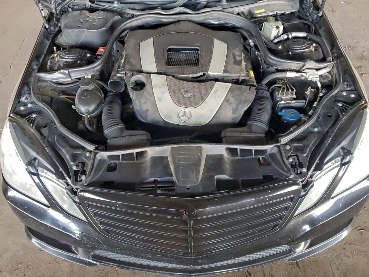 2010 MERCEDES-BENZ E 350 photo 11
