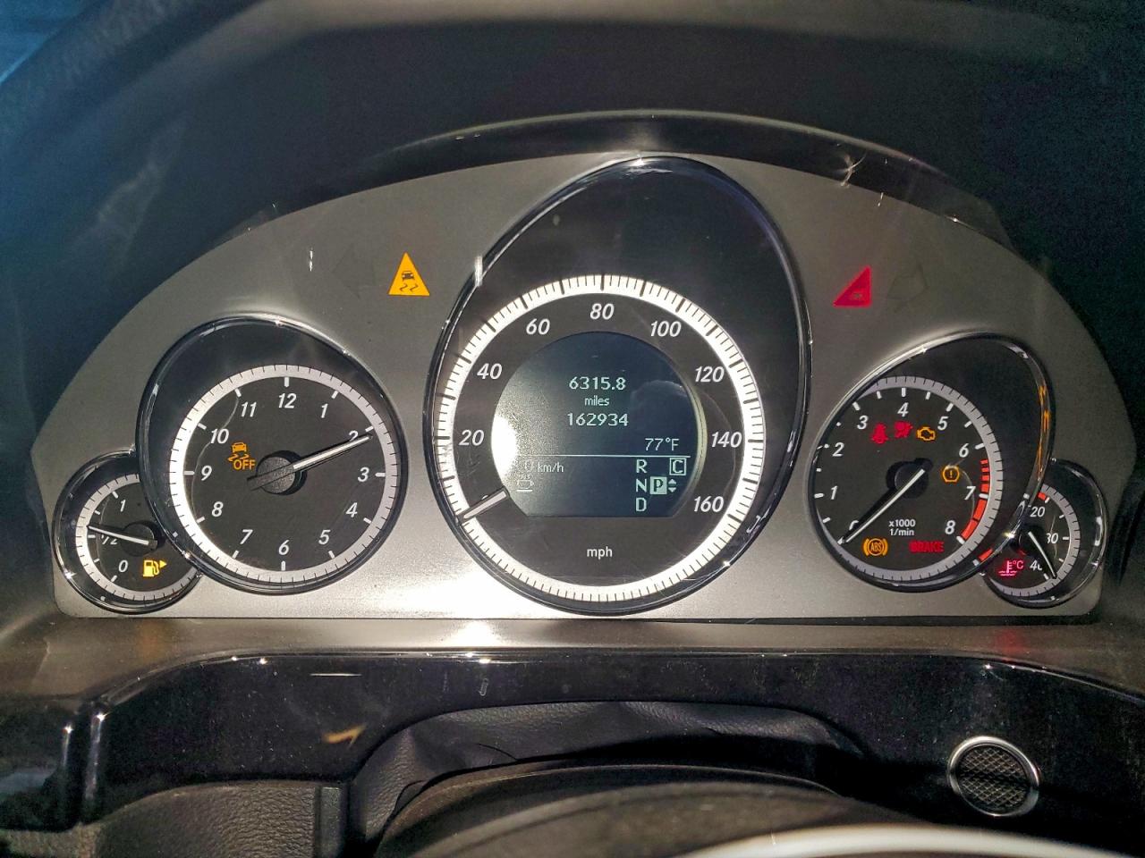 2010 MERCEDES-BENZ E 350 photo 9
