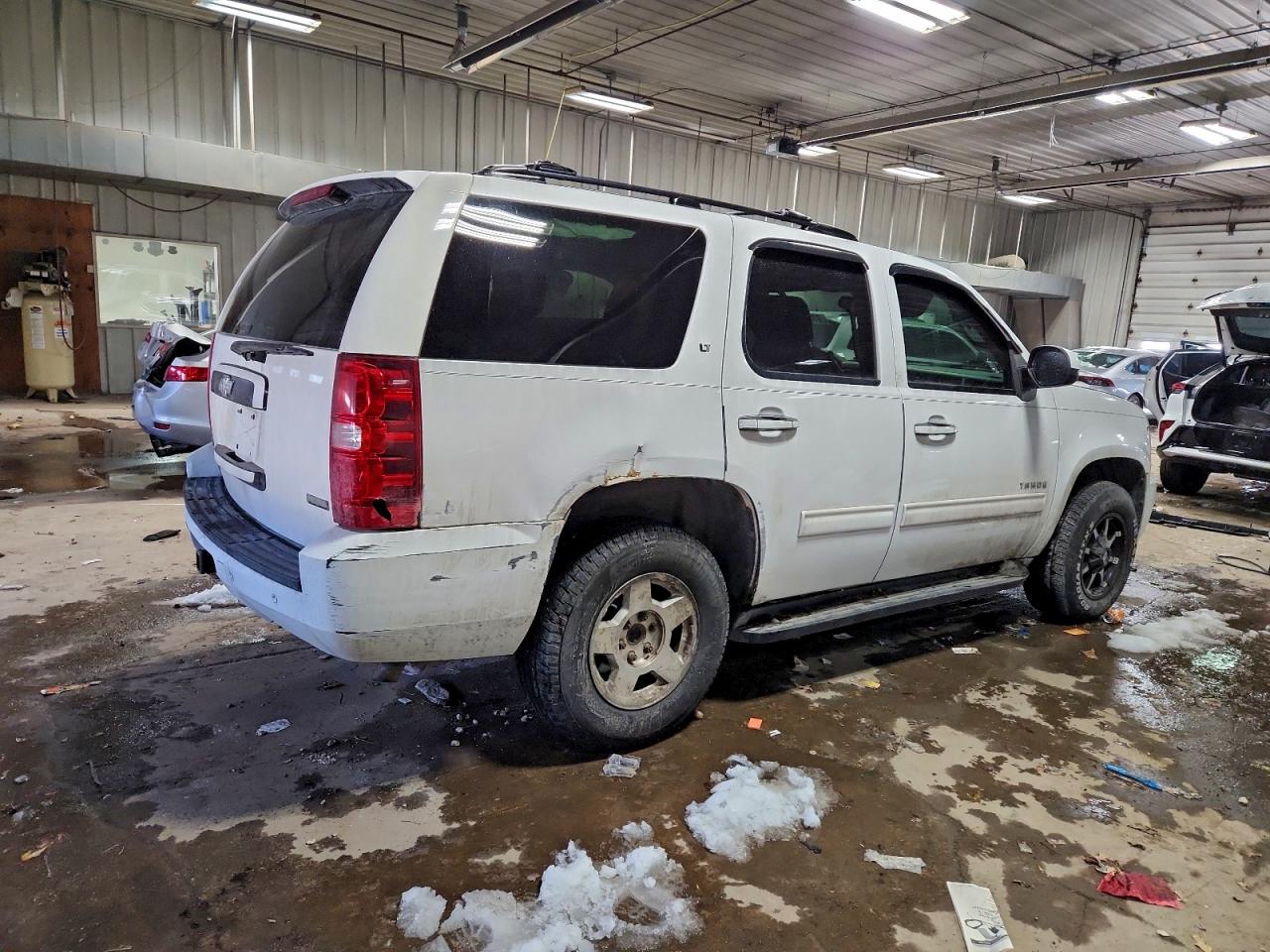 2011 CHEVROLET TAHOE K1500 LT photo 3