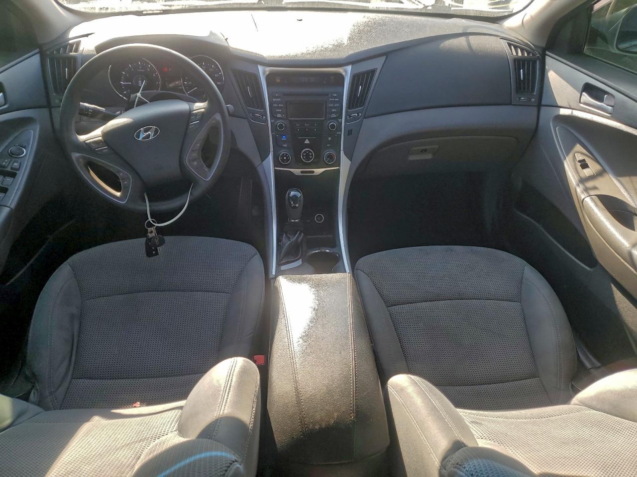 2014 HYUNDAI SONATA GLS photo 8
