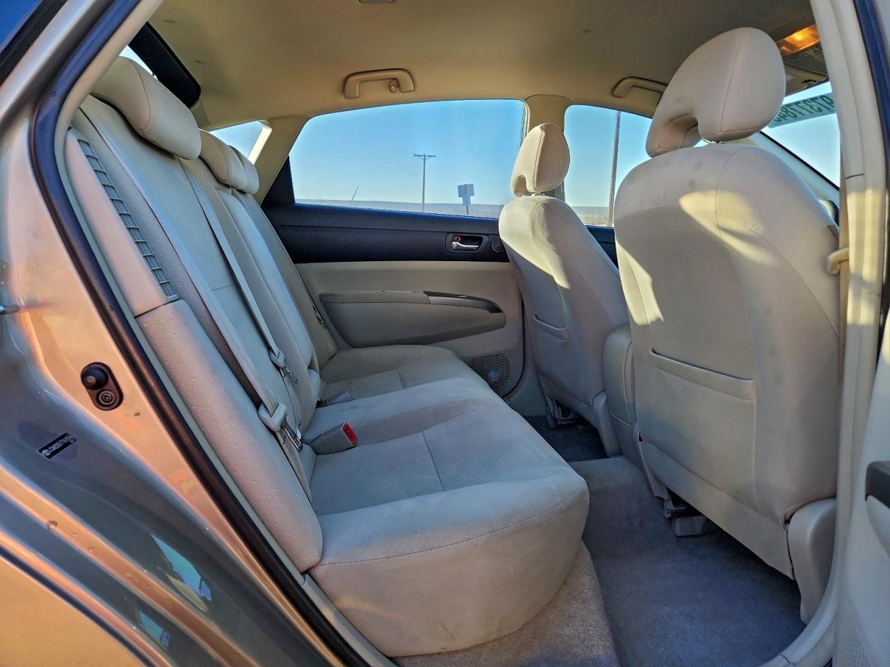 2007 TOYOTA PRIUS BASE photo 19
