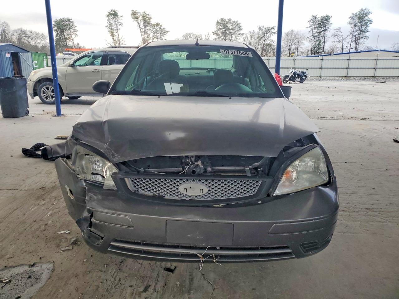 2005 FORD FOCUS ZX4 photo 5