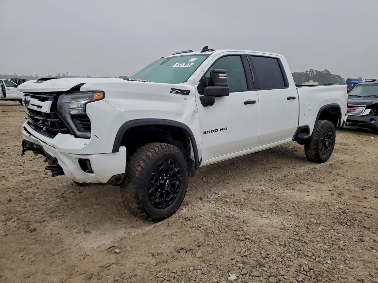 2024 CHEVROLET SILVERADO