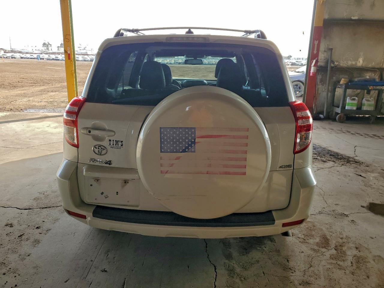 2011 TOYOTA RAV4 LIMITED photo 6