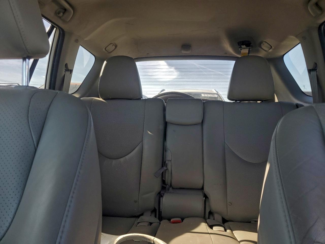 2011 TOYOTA RAV4 LIMITED photo 10