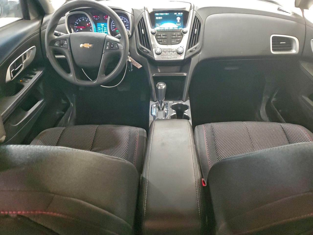 2017 CHEVROLET EQUINOX LS photo 8